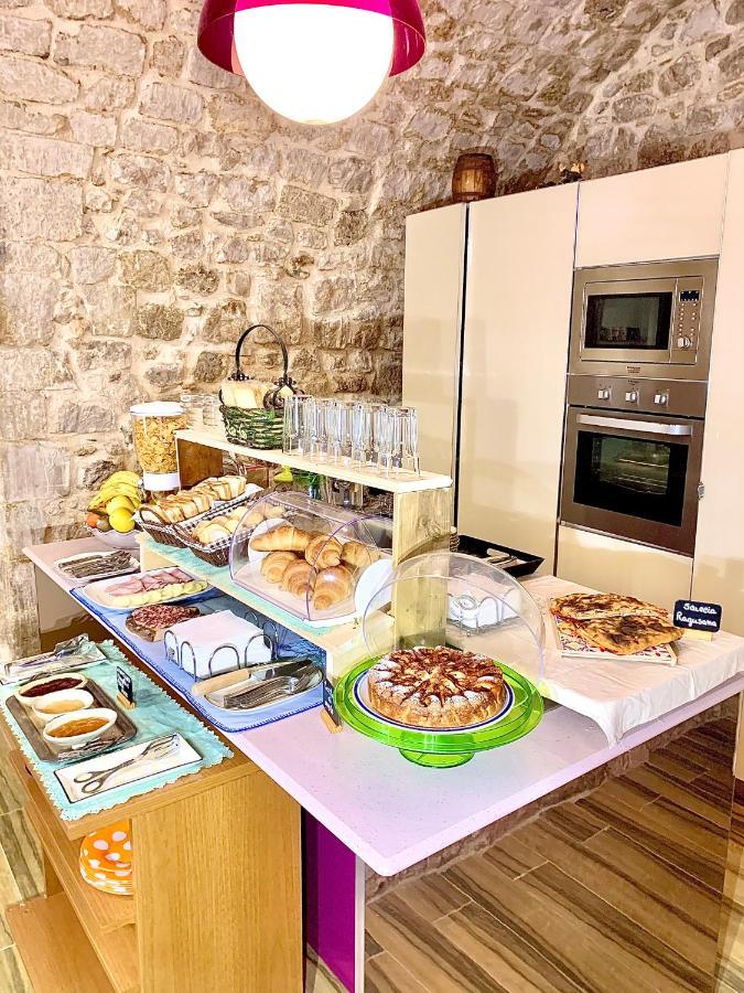 Aristogatti Hotel Ragusa Bagian luar foto