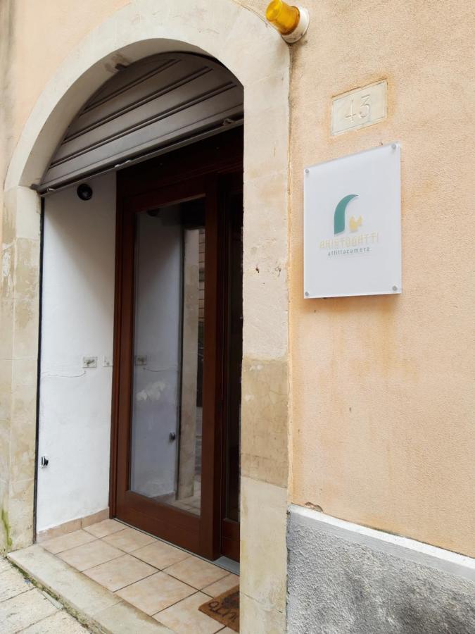 Aristogatti Hotel Ragusa Bagian luar foto